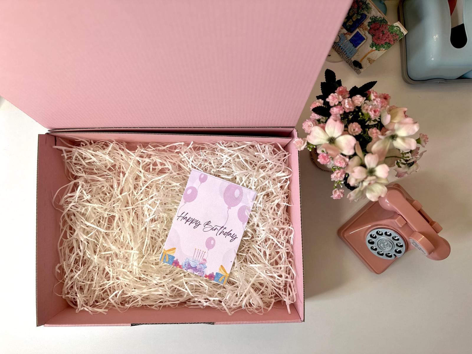 Box B001