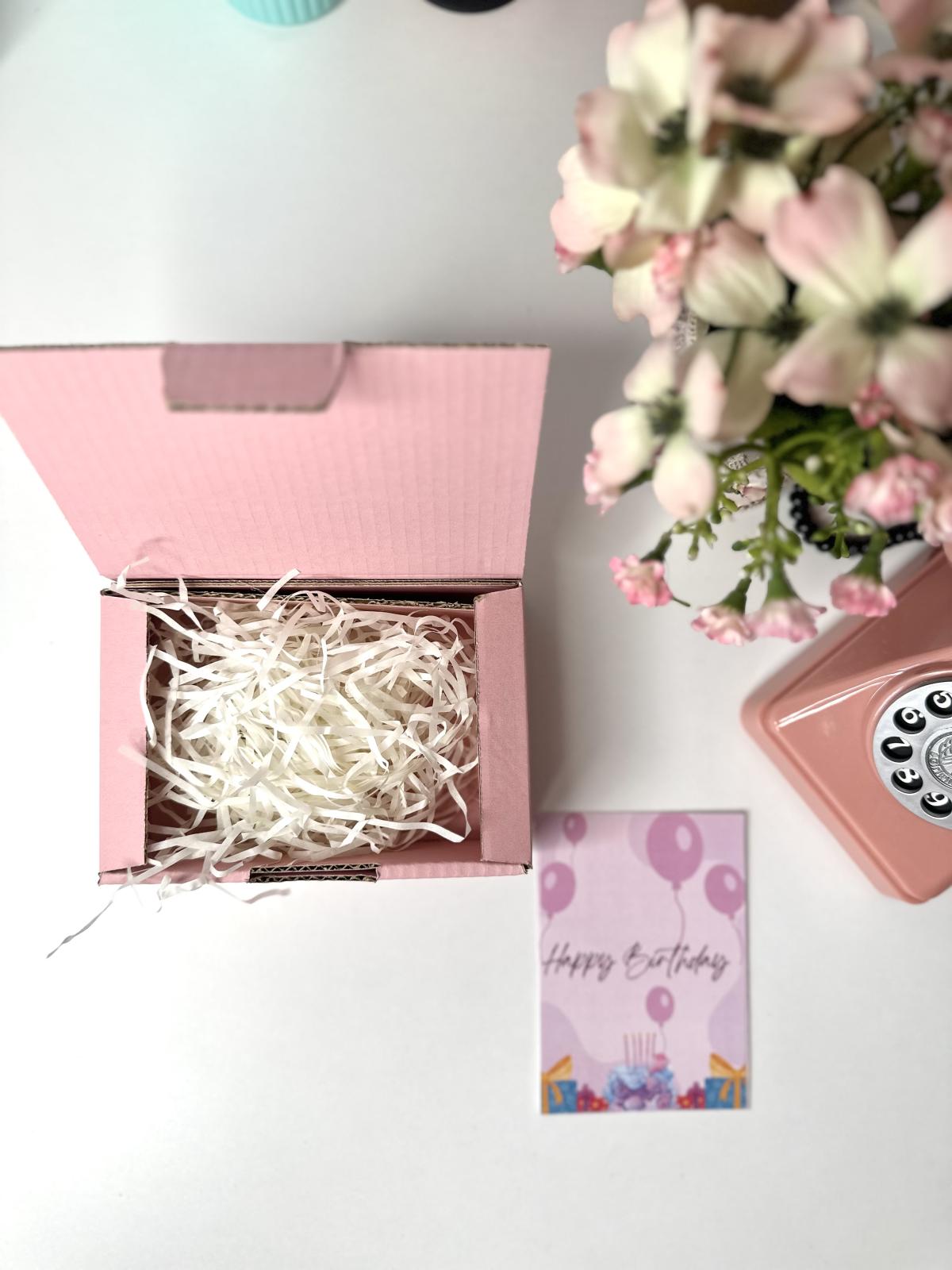 Box B008