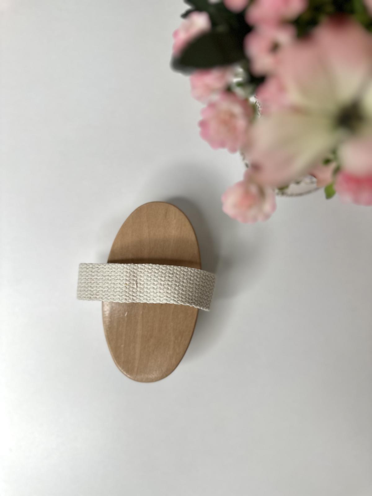 Body Brush M142